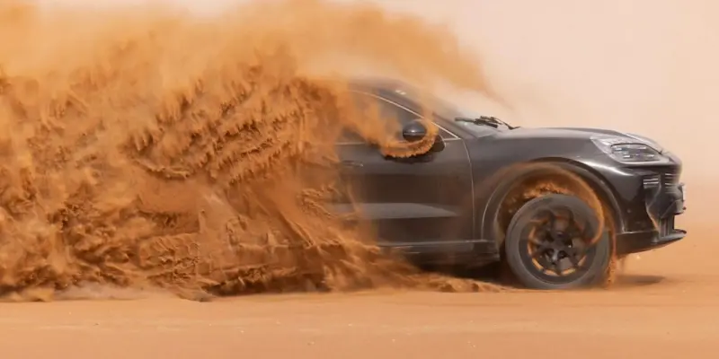 2026 Porsche Cayenne Electric Arazi Yeteneğiyle Geliyor!