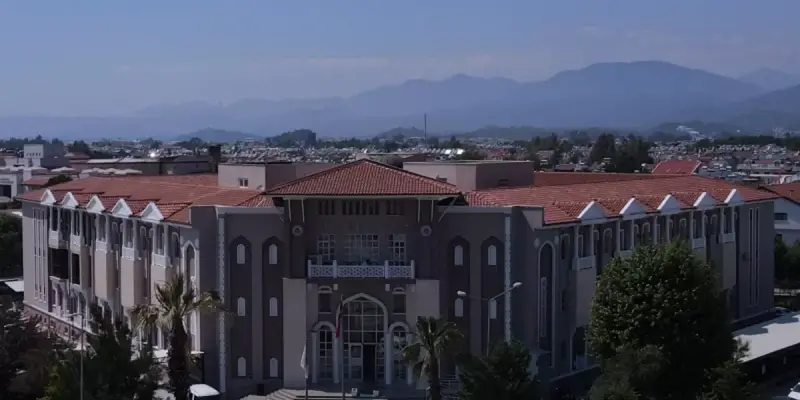 Muğla merkezli 8 ilde göçmen kaçakçılığı operasyonunda 10 tutuklama